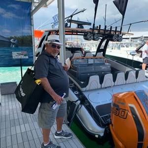 Meet your Posher, Pedro